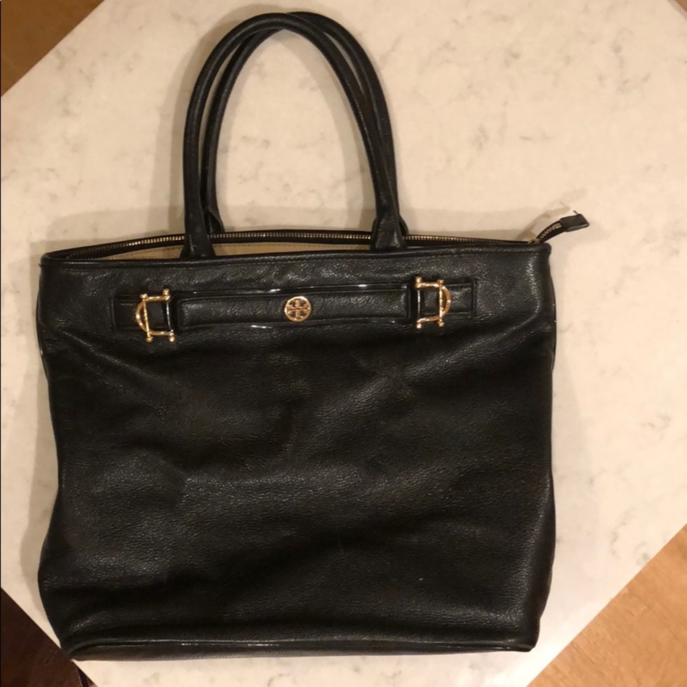 Tory Burch horse hit large tote